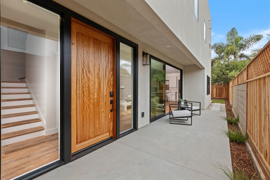 More Photos Of 243 Dahlia Ave, Imperial Beach Apartments For Sale