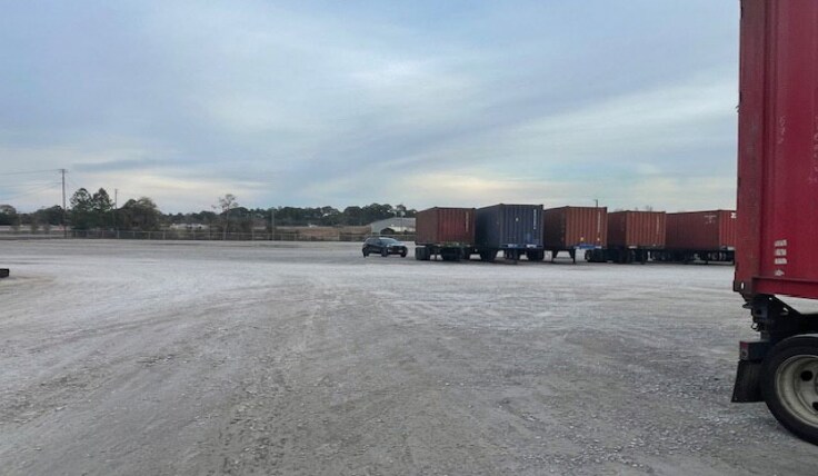 More Photos Of 4689 Colgate Dr, Mobile Truck Terminal For Lease