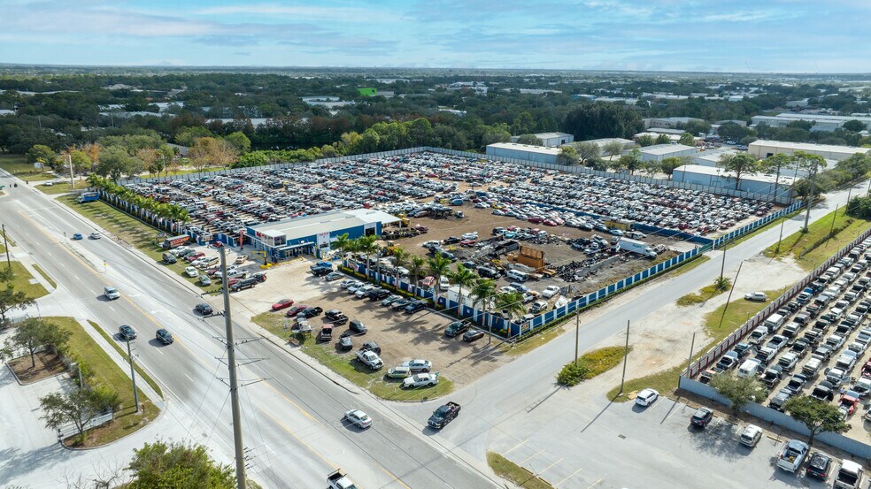 More Photos Of 2000 63rd Ave E, Bradenton Land For Lease