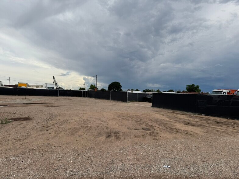 More Photos Of 16451 E 2nd Ave, Aurora Service For Lease