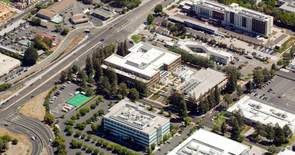 More Photos Of 520 Almanor Ave, Sunnyvale Office For Lease