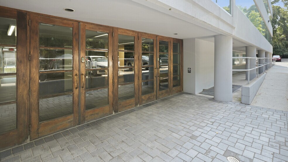 More Photos Of 521 Route 111, Hauppauge Medical For Lease