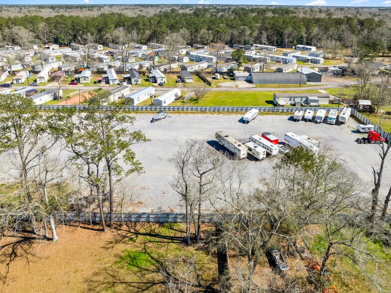 More Photos Of 15507 Hoffman rd, Ponchatoula Parking Lot For Sale