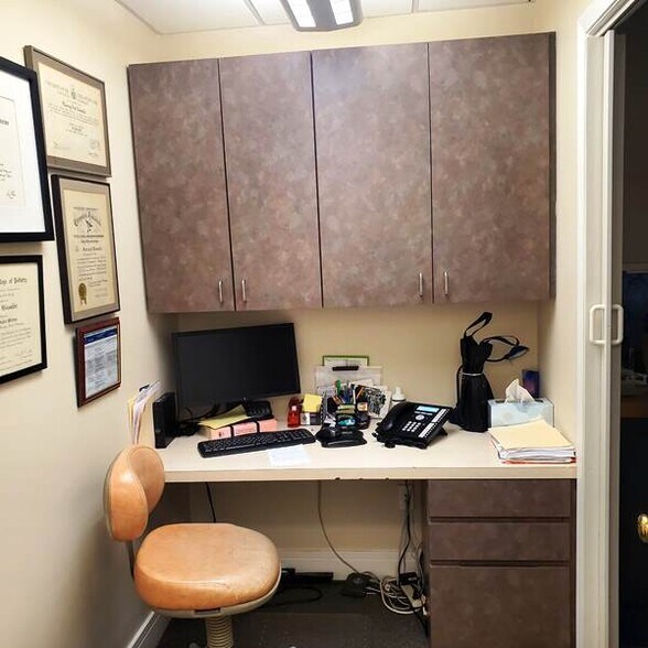 More Photos Of 161 Madison Ave, New York Medical For Lease