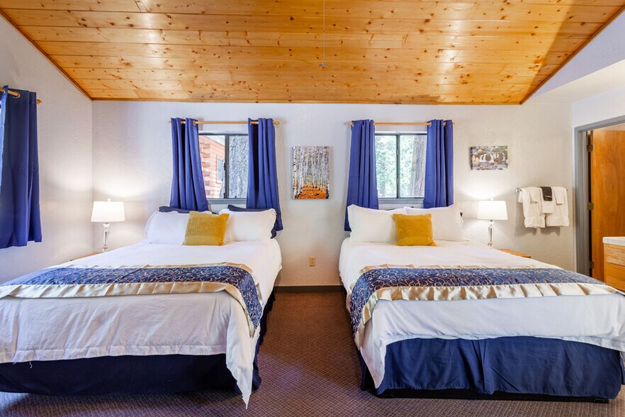 More Photos Of 500 Dodge Ridge Rd, Pinecrest Hotel For Sale