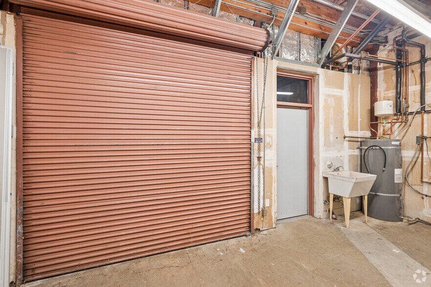 More Photos Of 11130 Sun Center Dr, Rancho Cordova Industrial For Sale