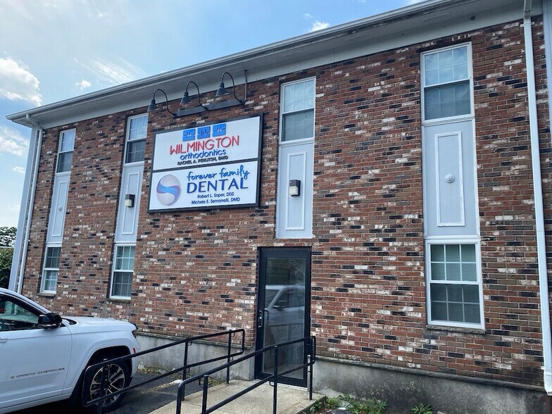 More Photos Of 25 Lowell St, Wilmington Loft Creative Space For Sale