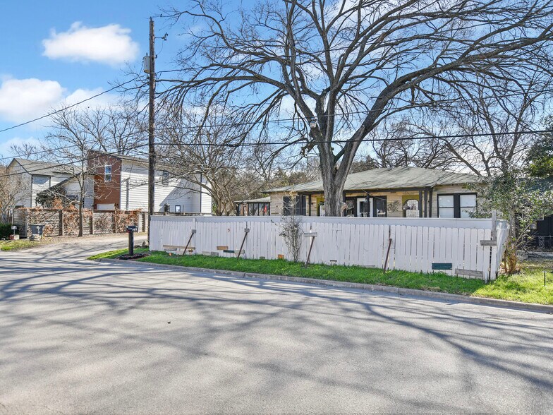 Primary Photo Of 5405 Prock Ln, Austin Land For Sale
