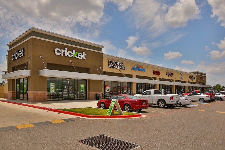 More Photos Of 500 N Jackson Rd, Pharr Unknown For Lease