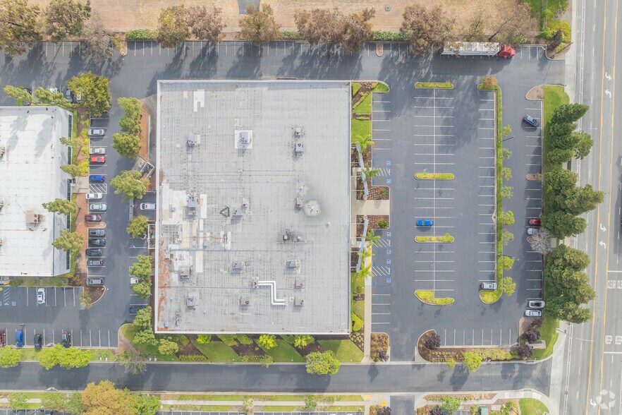 More Photos Of 472 Kato Ter, Fremont Research And Development For Lease