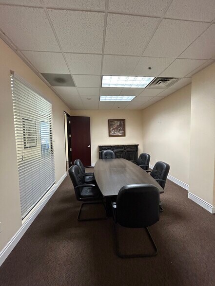 More Photos Of 710 Coronado Center Dr, Henderson Medical For Lease