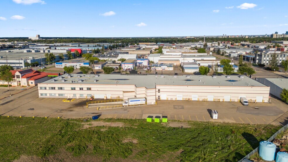 More Photos Of 12004-12040 149 St NW, Edmonton Distribution For Lease