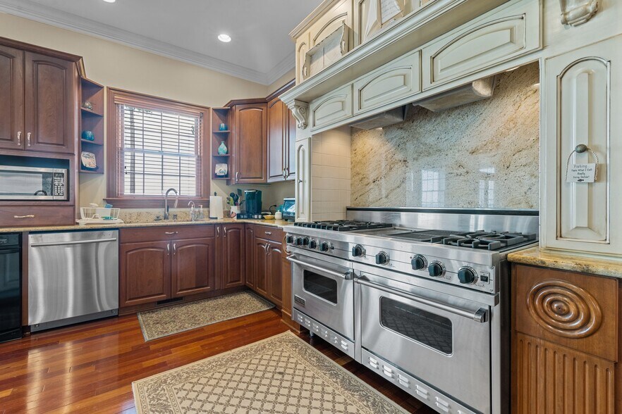 More Photos Of 220 Pungo Shores, Belhaven Lodge Meeting Hall For Sale