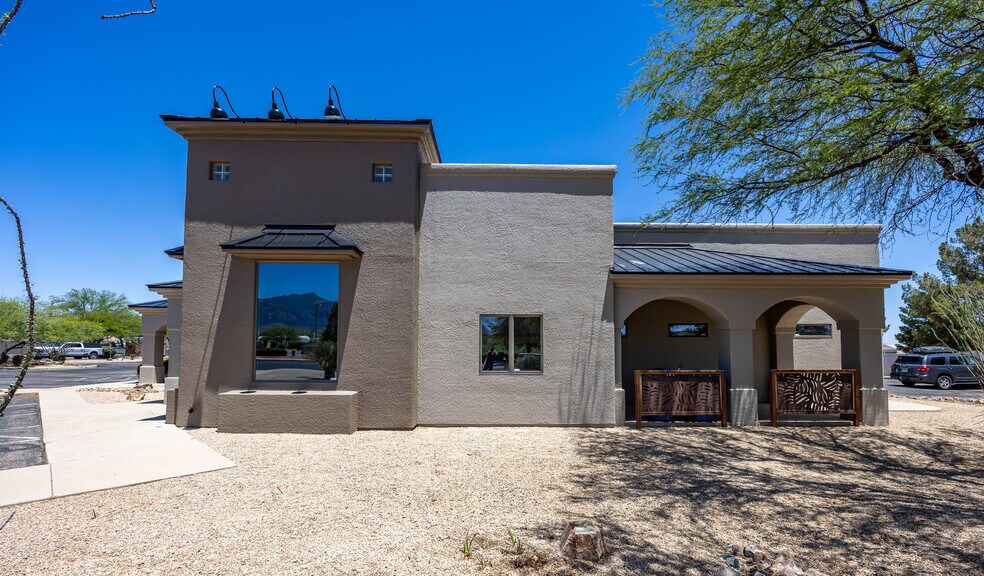 More Photos Of 3533 Canyon de Flores, Sierra Vista Medical For Lease