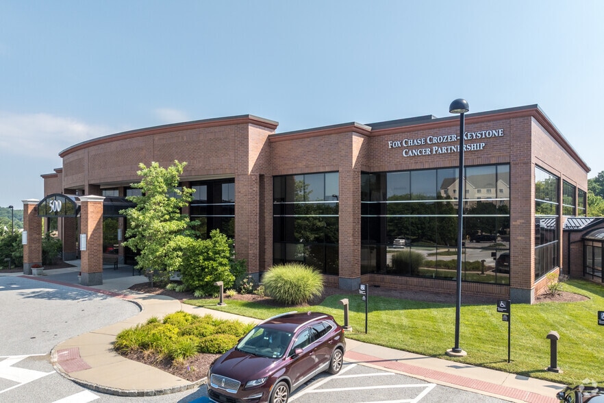 Primary Photo Of 500 Evergreen Dr, Glen Mills Medical For Lease