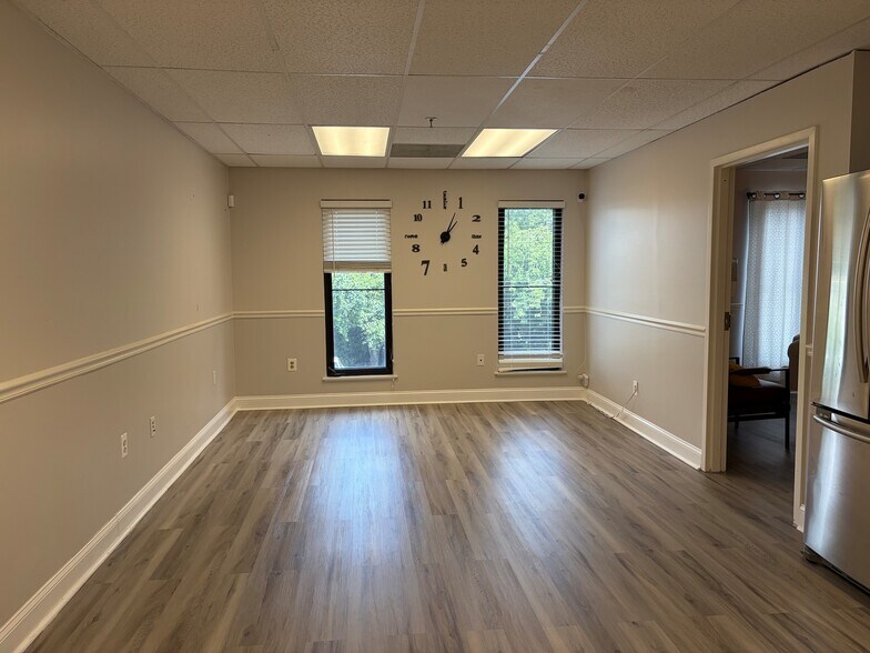 More Photos Of 2555-2575 Chain Bridge Rd, Vienna Medical For Lease