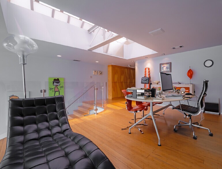 More Photos Of , Dallas Unknown For Sale