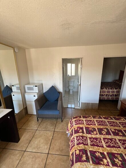 More Photos Of 8100 MacArthur Blvd, Oakland Hotel For Lease