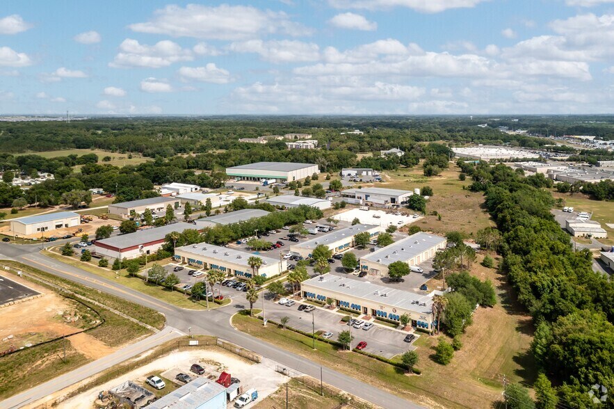 More Photos Of 2110 Talley Rd, Leesburg Light Distribution For Lease