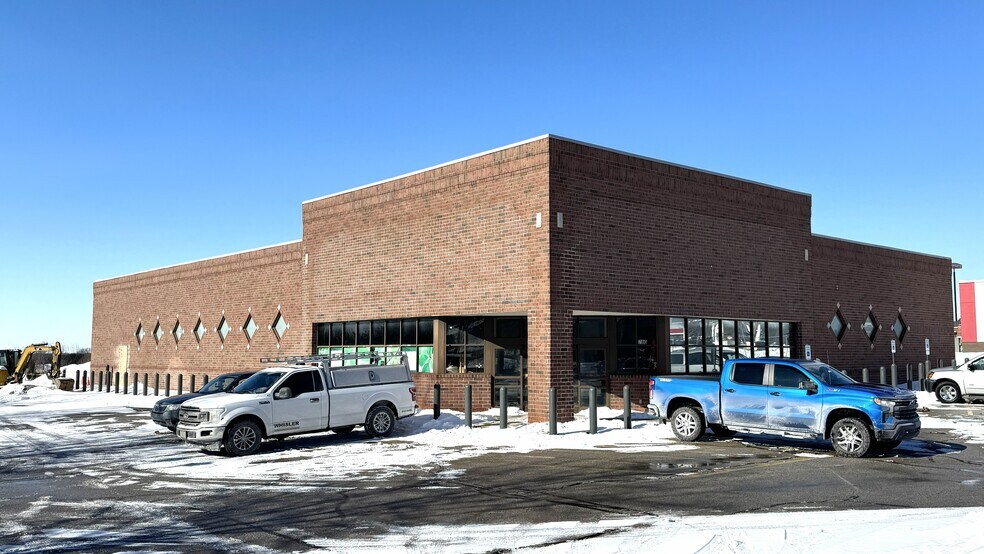 More Photos Of 780 High St, Wadsworth Office For Sale