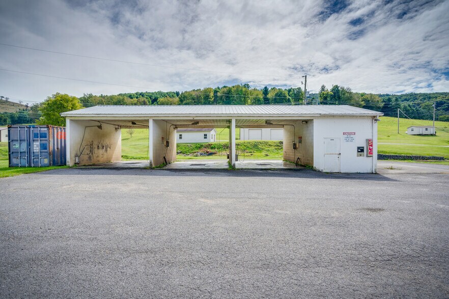 More Photos Of 17790 US-19, Rosedale Carwash For Sale