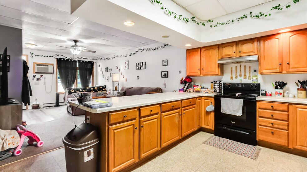 More Photos Of 106 S Harding St, Owen Apartments For Sale