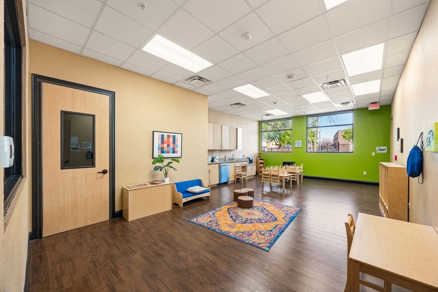 More Photos Of 1507 W Hebron Pky, Carrollton Schools For Sale