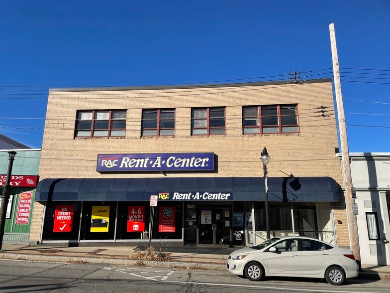 Primary Photo Of 1237 Main St, West Warwick Storefront Retail Residential For Sale