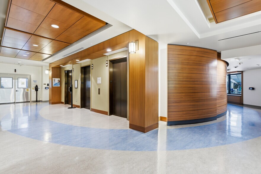 More Photos Of 28515 Westinghouse Pl, Valencia Office For Sale