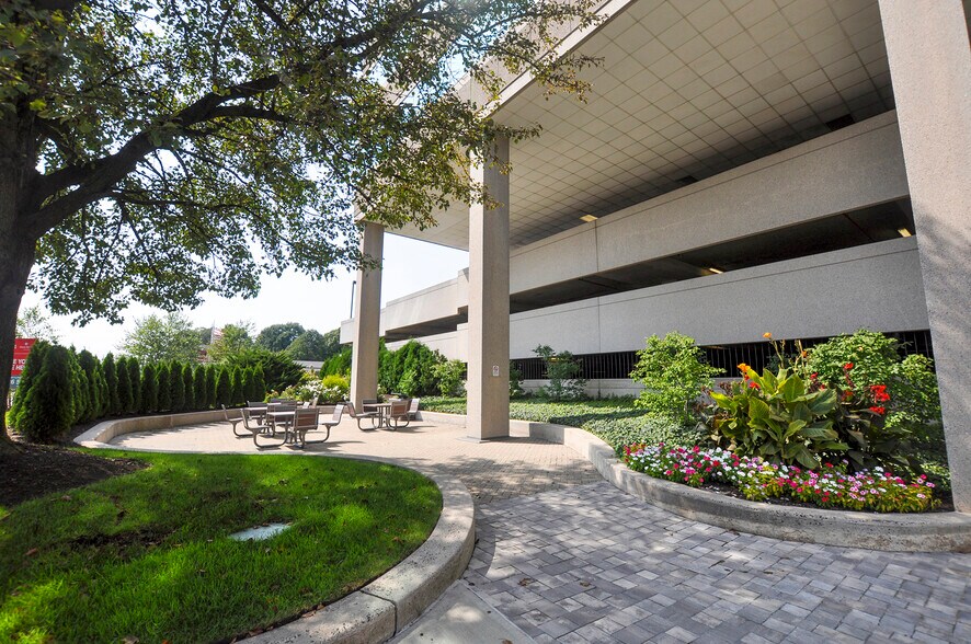 More Photos Of 200 Connecticut Ave, Norwalk Office For Lease