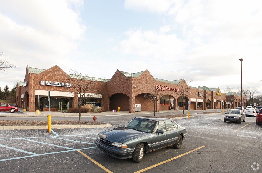 More Photos Of 27592-27700 Middlebelt Rd, Farmington Hills Unknown For Lease