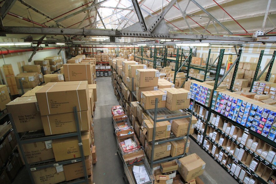 More Photos Of 501 Sumner St, Honolulu Warehouse For Sale