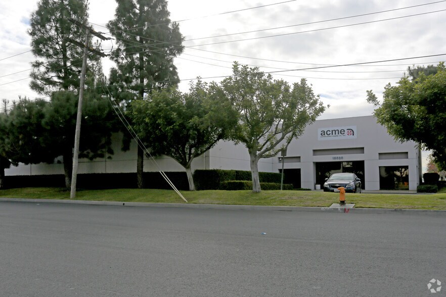 More Photos Of 15020 Desman Rd, La Mirada Manufacturing For Sale