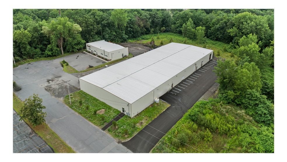 Primary Photo Of 1771 Lock Dr, Leominster Warehouse For Lease