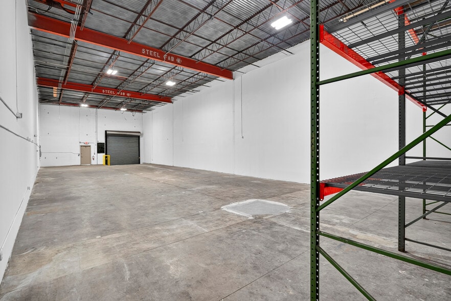 More Photos Of 3402 SW 26th Ter, Fort Lauderdale Warehouse For Lease