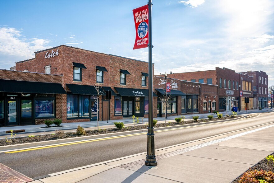 More Photos Of 230 1st St SW, Cleveland Flex For Lease