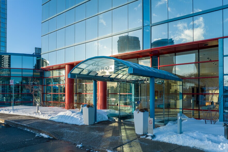 More Photos Of 2075 Kennedy Rd, Toronto Office For Lease