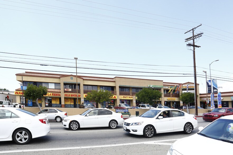 More Photos Of 8925 Sepulveda Blvd, North Hills Unknown For Lease