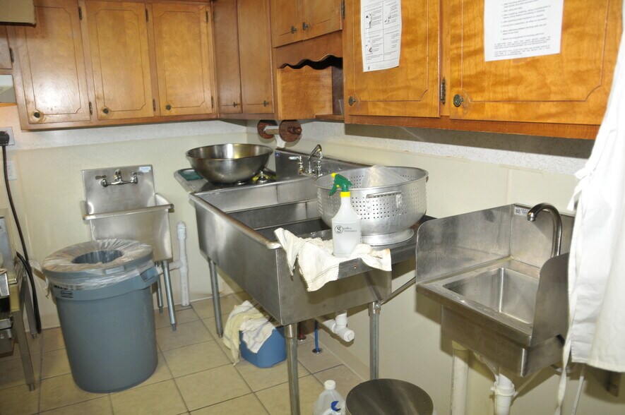 More Photos Of 3565 Ga Highway 85, Ellerslie General Retail For Sale
