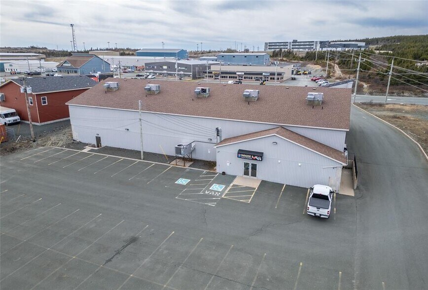 More Photos Of 1187 Kenmount Rd, Paradise Freestanding For Lease