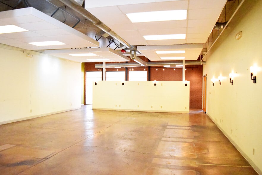 More Photos Of 1725 E Douglas Ave, Wichita Loft Creative Space For Lease
