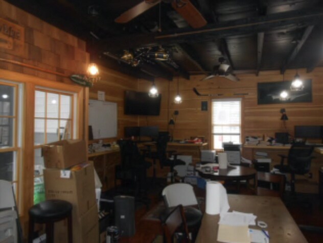 More Photos Of 613 Main St, Hingham Storefront For Sale