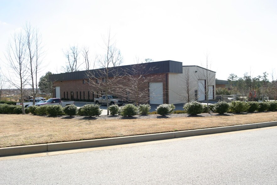 More Photos Of 160 Etowah Trace, Fayetteville Warehouse For Sale
