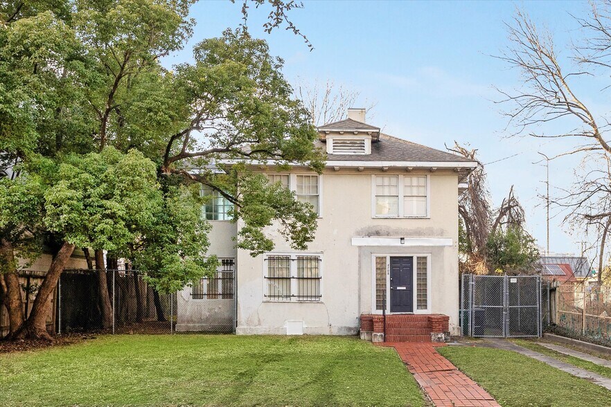 More Photos Of 4708 Caroline St, Houston Land For Sale