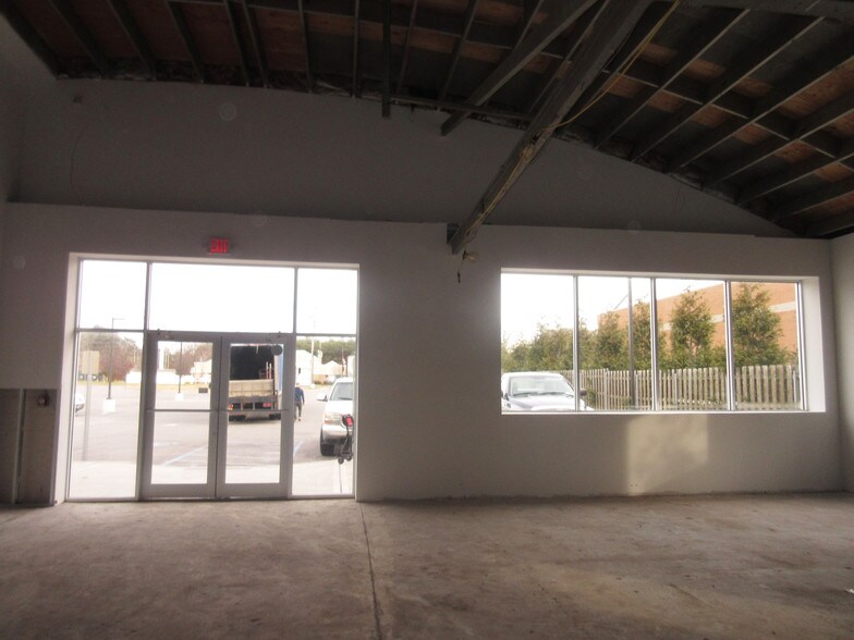More Photos Of 2852 Route 112, Medford General Retail For Lease