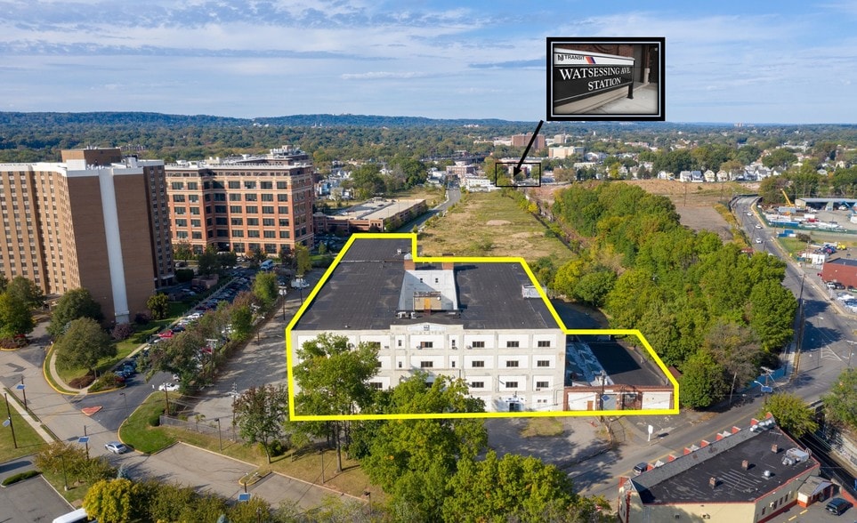 More Photos Of 545 N Arlington Ave, Bloomfield Manufacturing For Lease