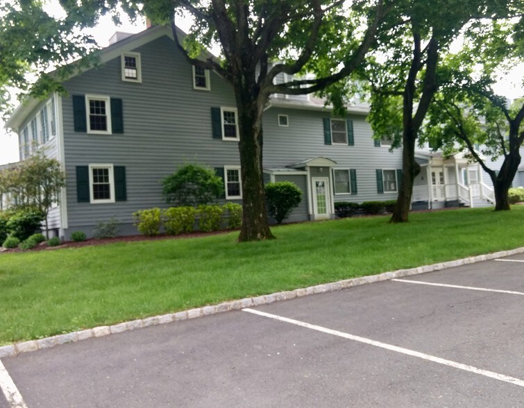 More Photos Of 2 Clerico Ln, Hillsborough Unknown For Lease