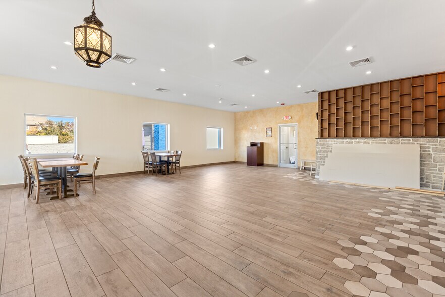 More Photos Of 457 Paterson Ave, Wallington Restaurant For Lease