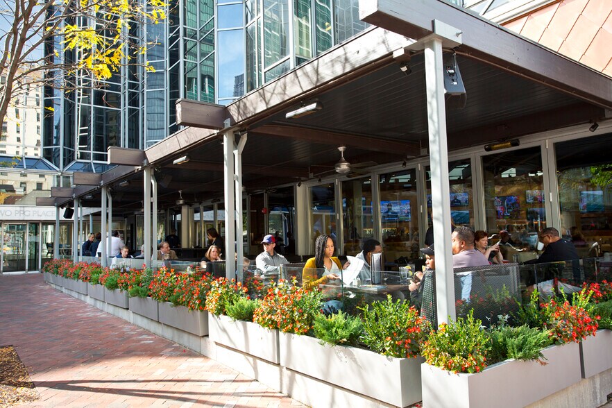 More Photos Of 1 PPG Pl, Pittsburgh Unknown For Lease