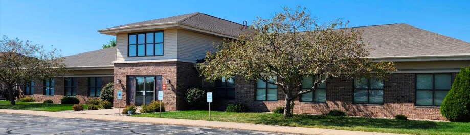 More Photos Of 860 Okeefe Rd, De Pere Office For Lease